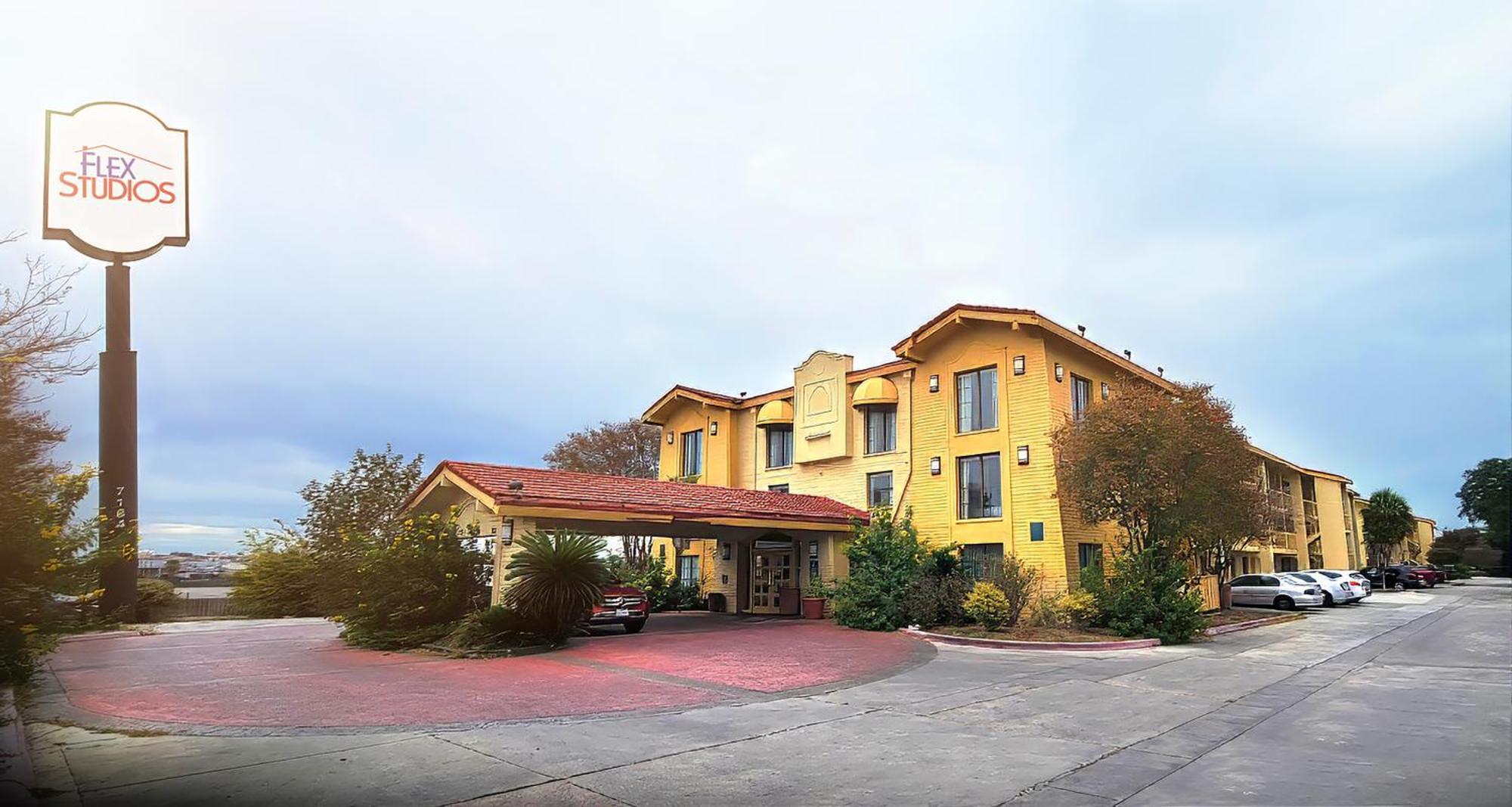 Flex Studios Culebra San Antonio Luaran gambar
